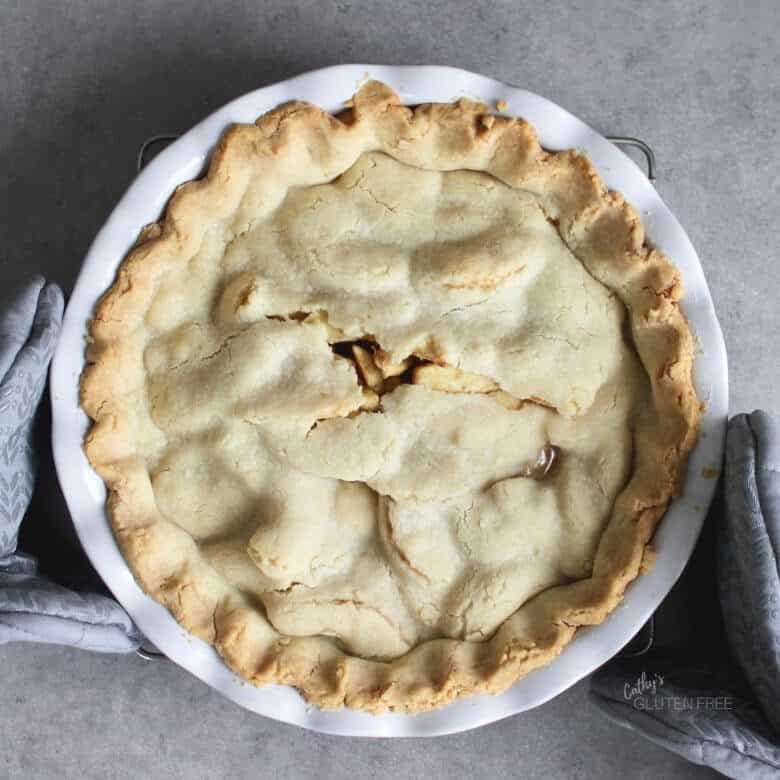 the best gluten free pie crust, made with gluten free flours