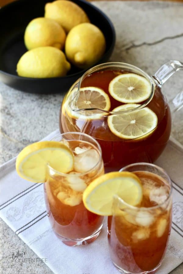 Lemon Tea on Ice with Raw Honey and Fresh Lemon Juice
