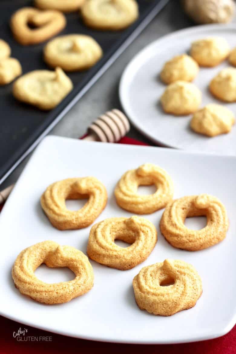 ginger meringue wreaths