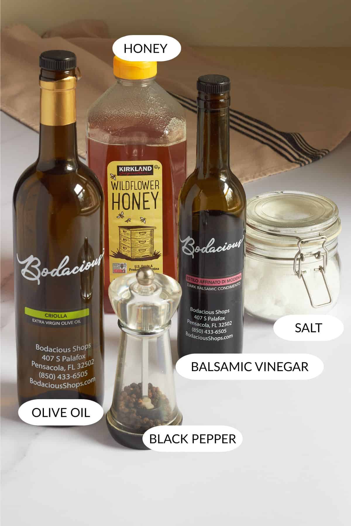 balsamic vinaigrette ingredients with labels.